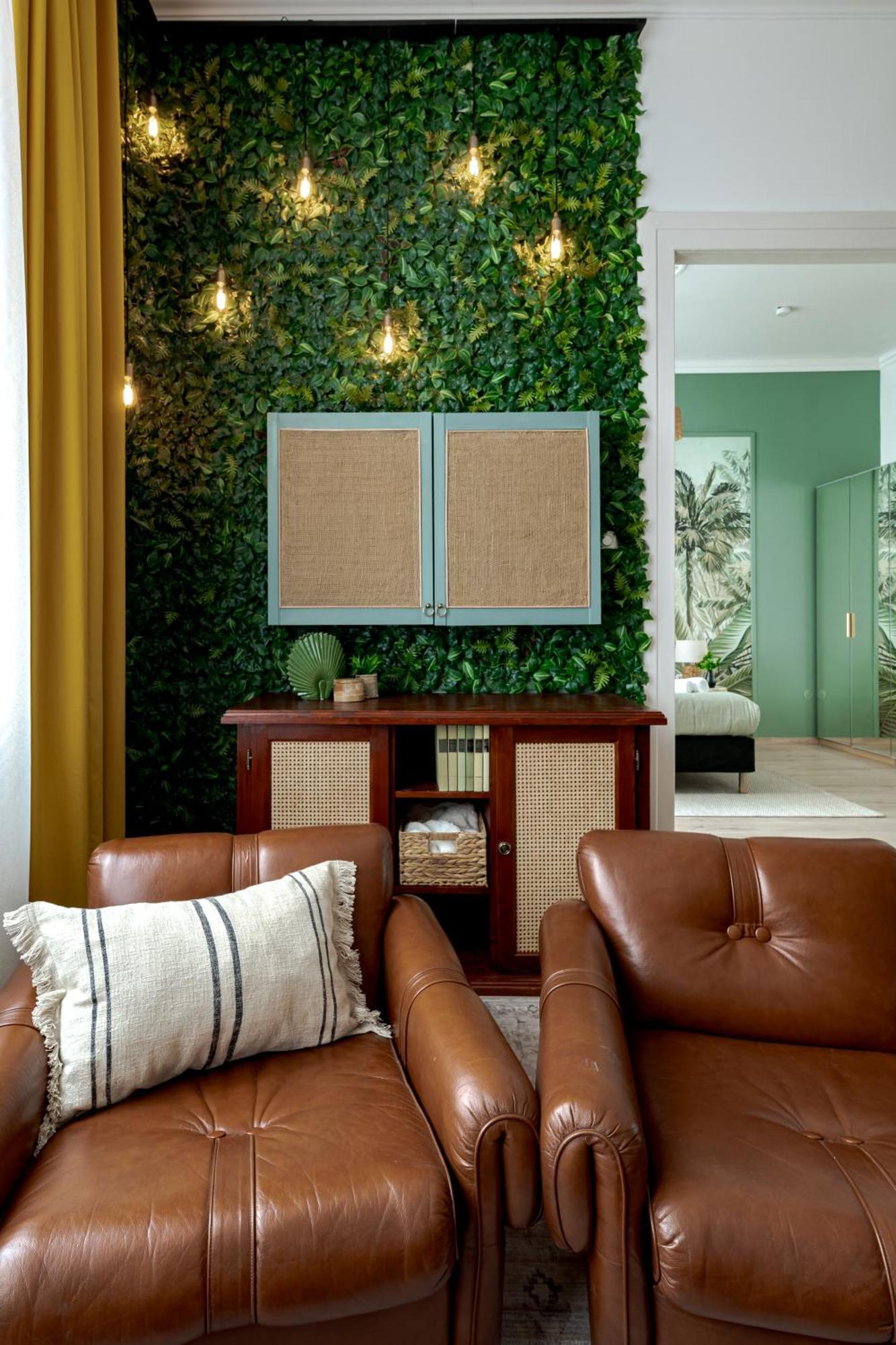 Jungle Aesthetics Downtown Apartman Aircon And Garage Parking Budapeste Exterior foto